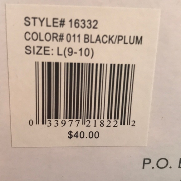 The original muk luks slippers - Picture 7 of 7